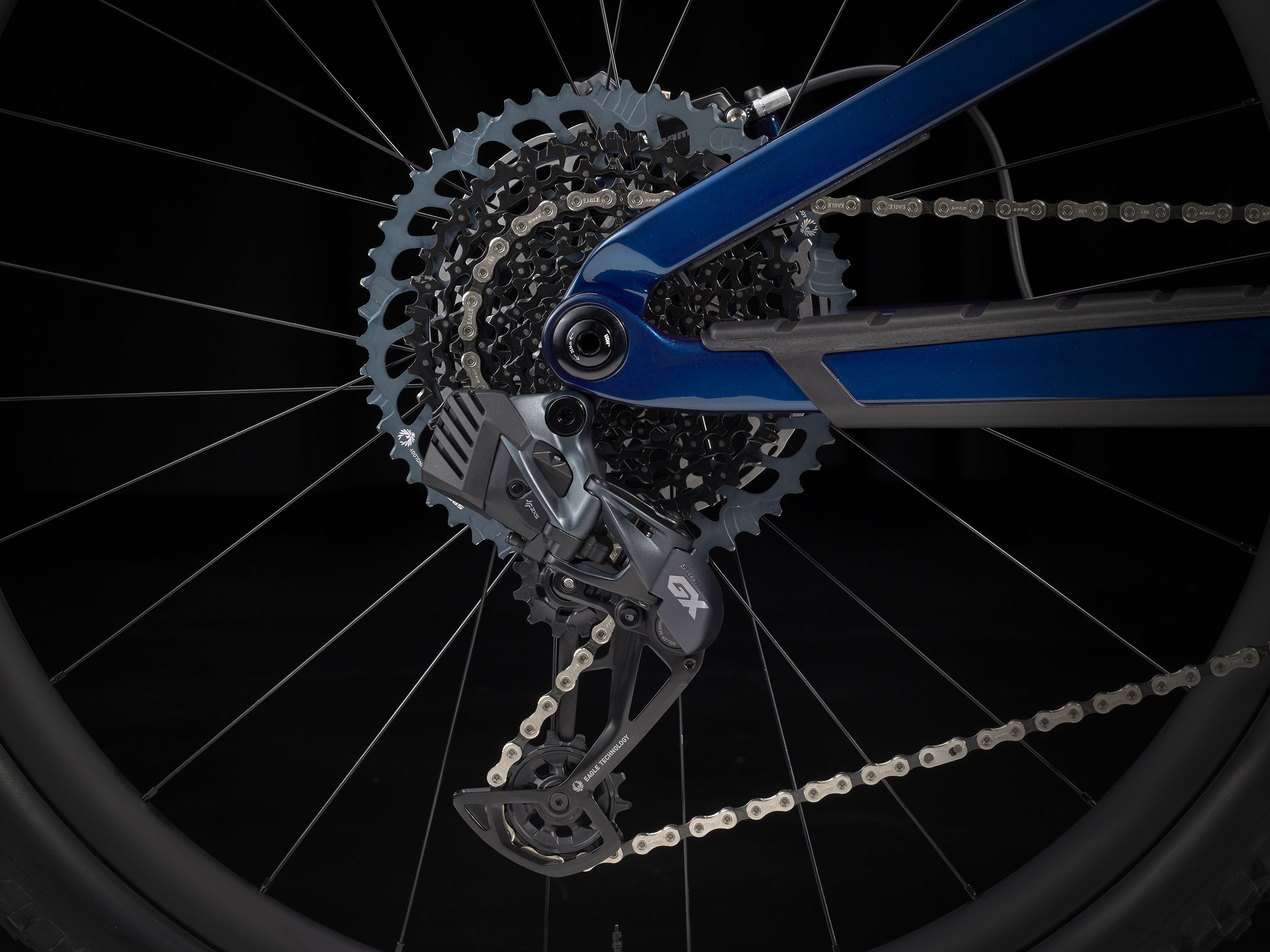 Trek Fuel EX 9.8 GX AXS Gen 6 Fullys (blau) 7